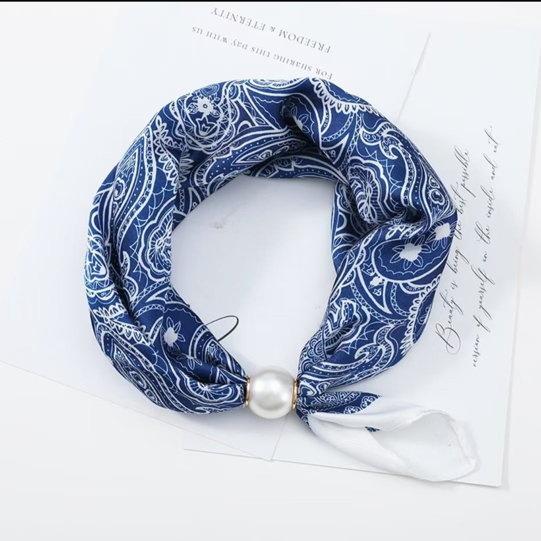 Buy 1 get 1 free🔥HOT SALE🔥 Pearl Buckle Closure Printed Scarf